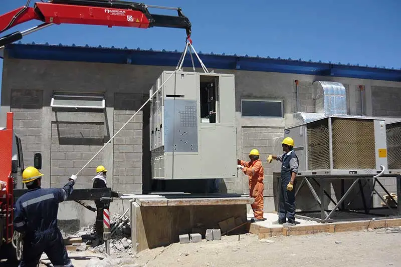 Montaje eléctrico industrial y obras de ingeniería electromecánica realizadas por el equipo de especialistas de E-DECAP