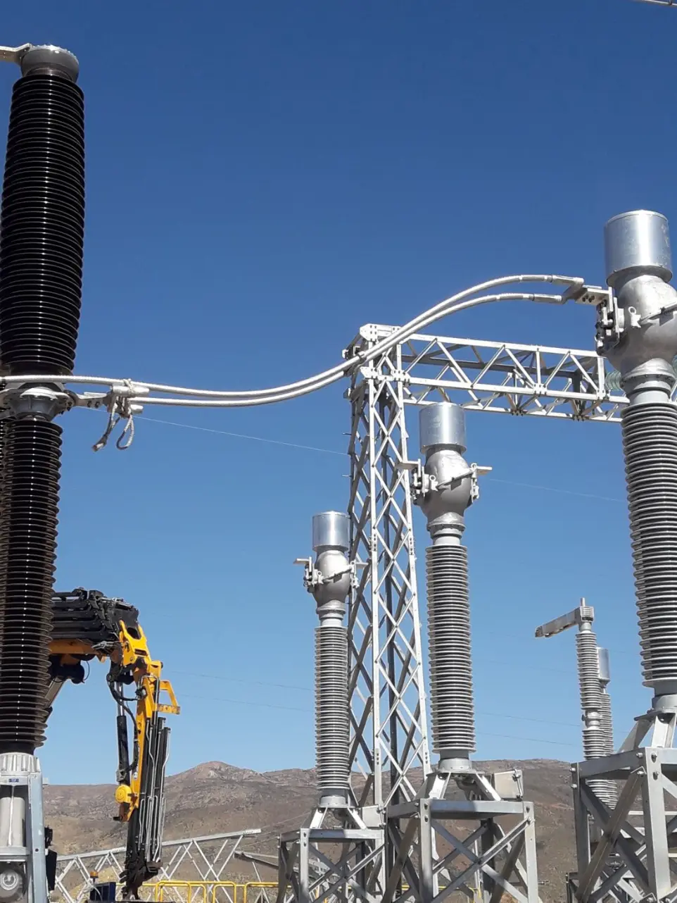 Montaje electromecánico y canalización de sistemas eléctricos en proyectos de modernización industrial