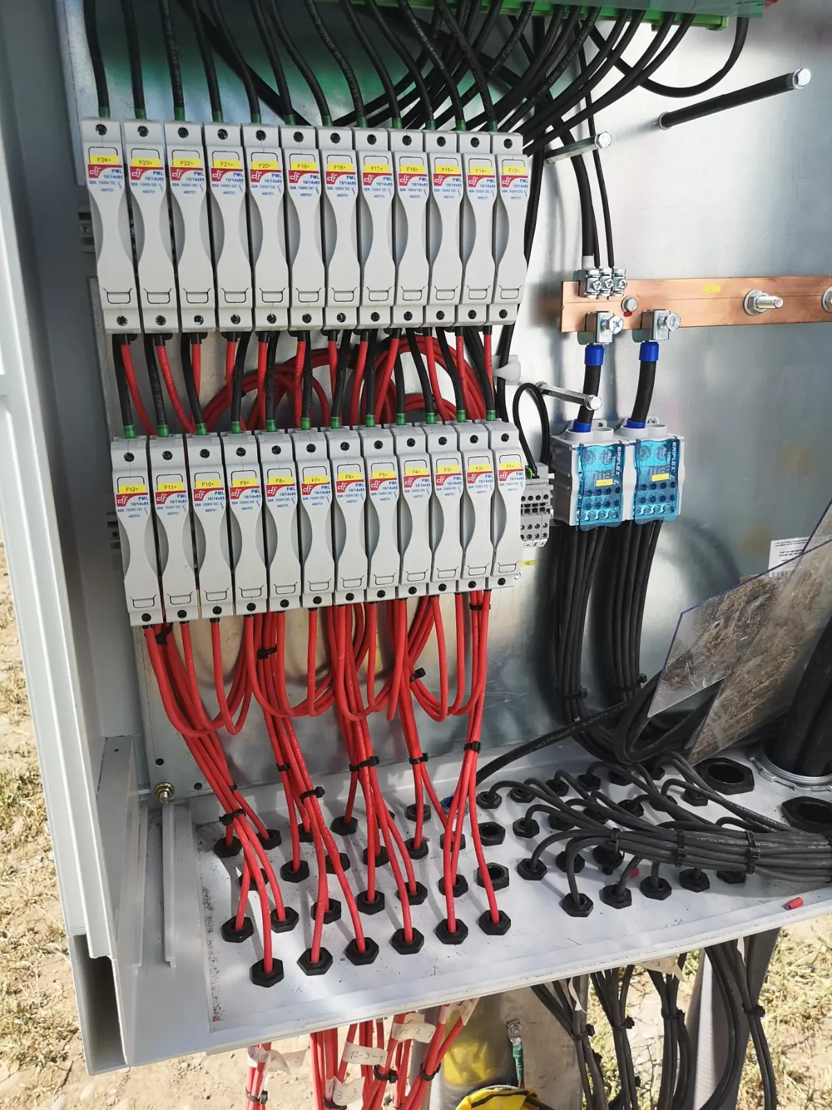 Montaje Electromecánico del Parque Fotovoltaico &#34;La Blanquita&#34;